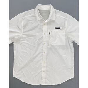 Eddie Bauer Men's Short Sleeve Woven Classic Fit Tech Shirt. Eggshell, Men's L